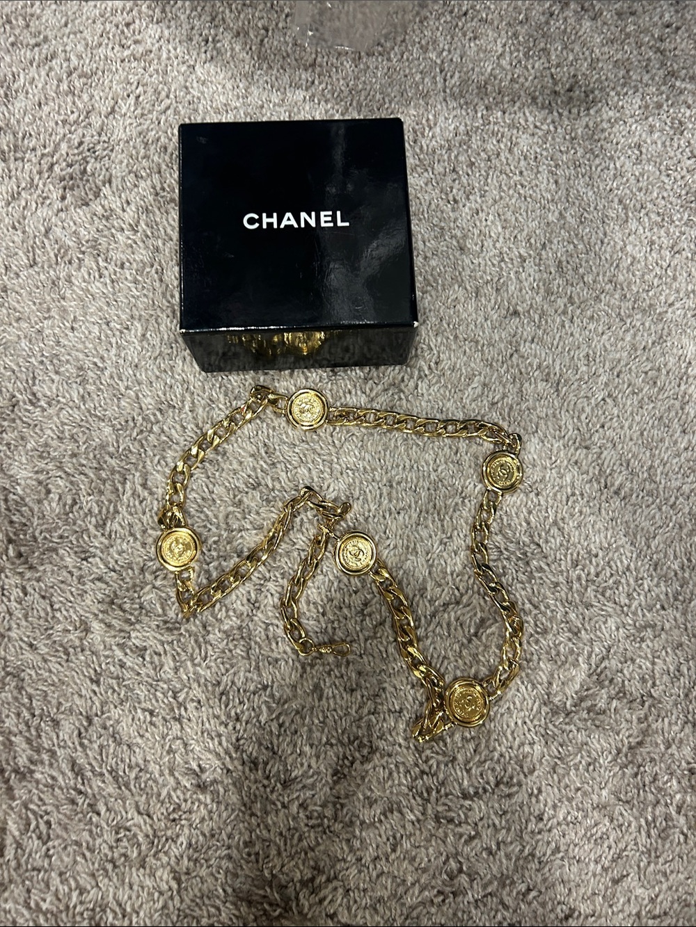CHANEL Gold-Tone Chain with Medallion Accents